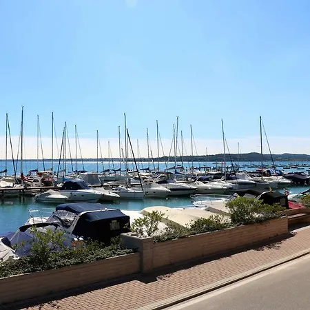 Dei Salici Con Piscina By Wonderful Italy
